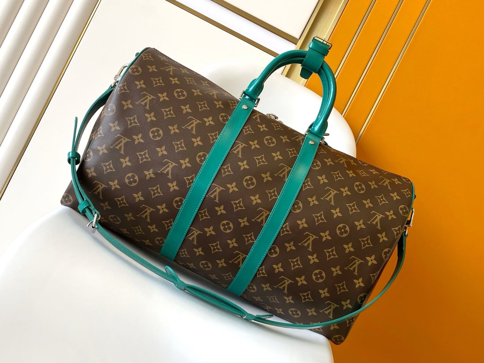 Louis Vuitton M12630 Keepall Bandoulière 50