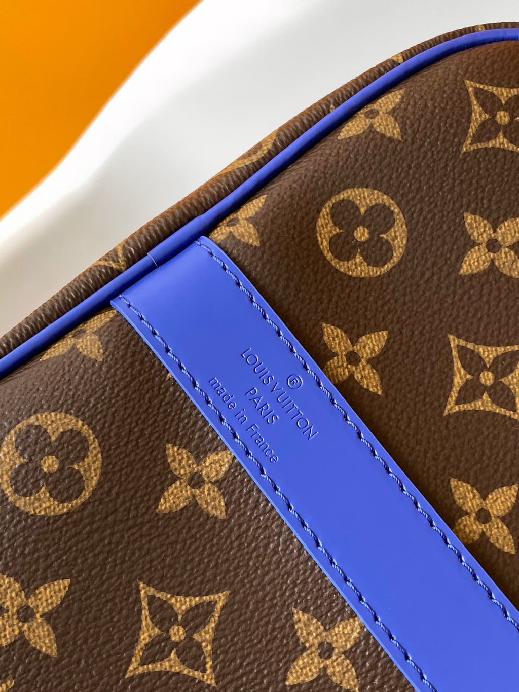 Louis Vuitton M12633 Keepall Bandoulière 50