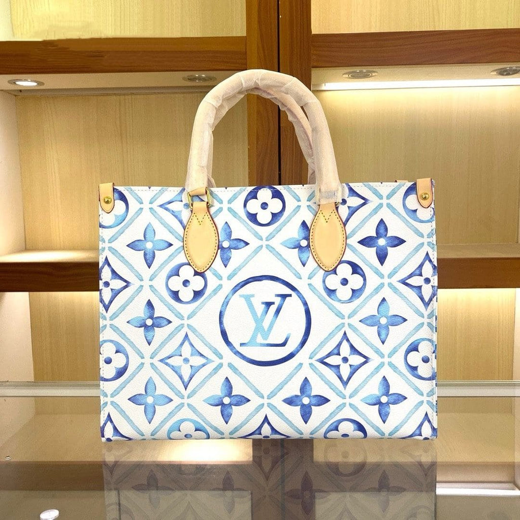 Louis Vuitton M11262 OnTheGo MM