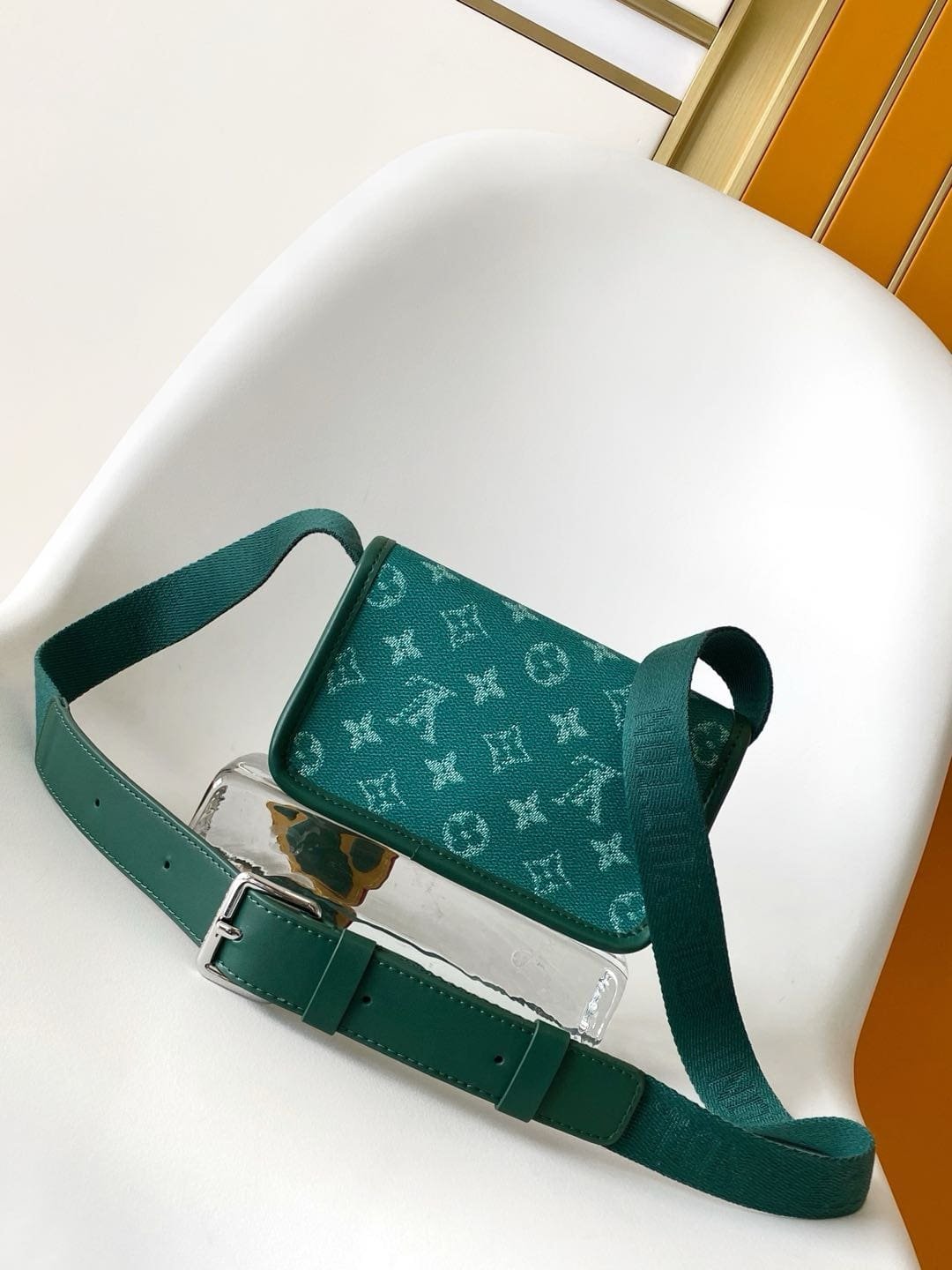 Louis Vuitton M12637 Bosphore Wearable Wallet