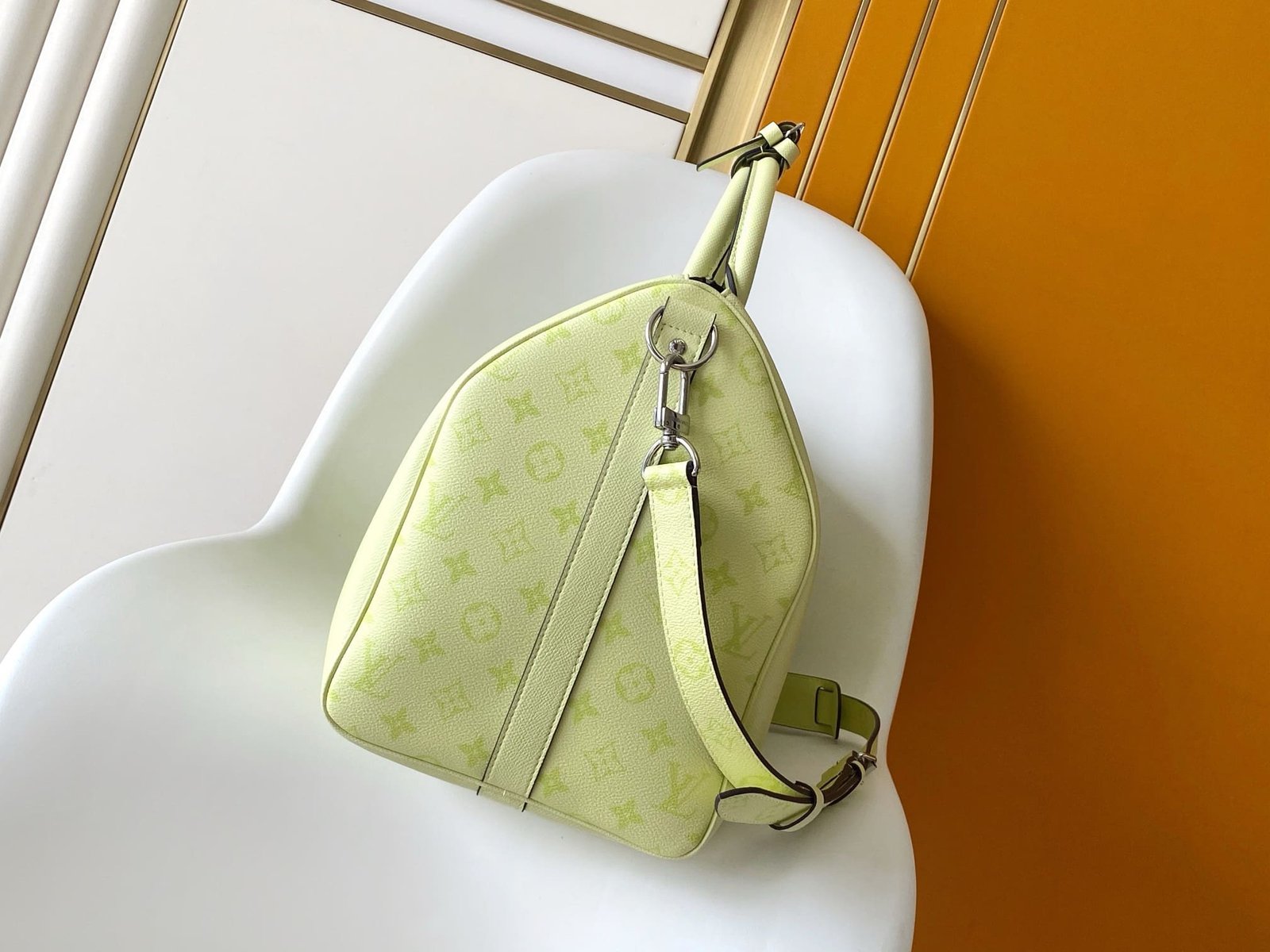Louis Vuitton M14124 Keepall Bandoulière 45