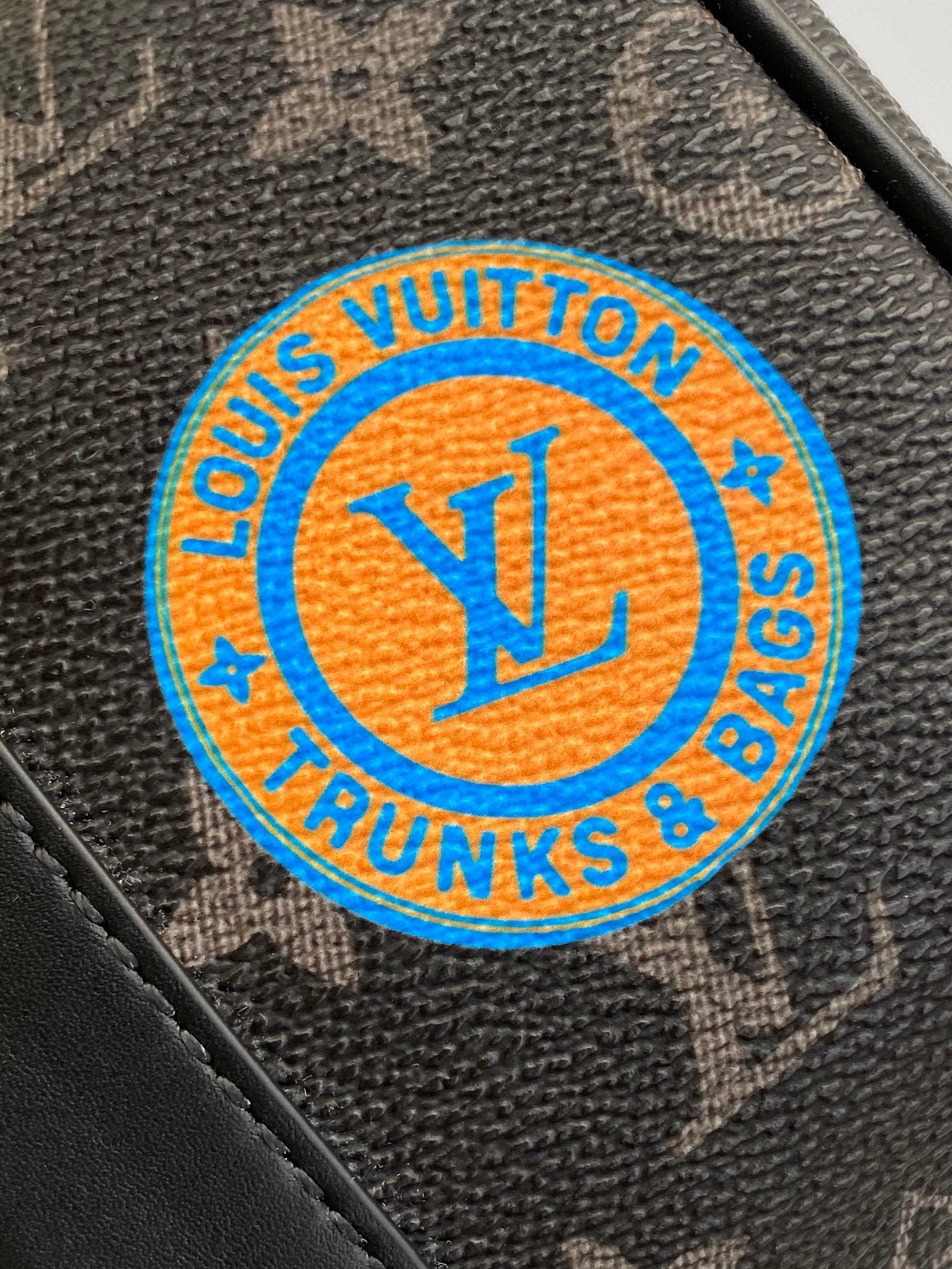 Louis Vuitton P01942 Keepall Bandoulière 25 Mon Monogram