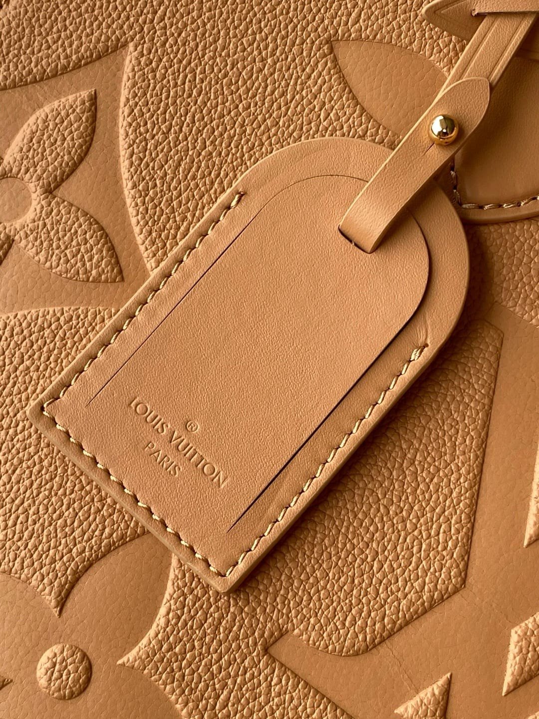 Louis Vuitton M14255 OnTheGo MM