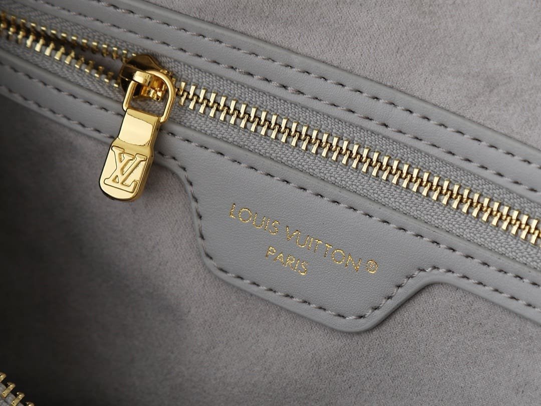 Louis Vuitton M25670 Speedy Soft 30