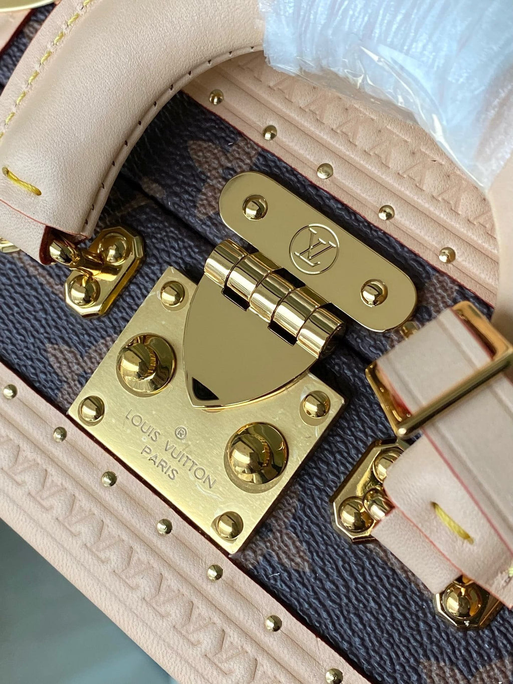 Louis Vuitton M13127 LV x TM Mini Square Trunk