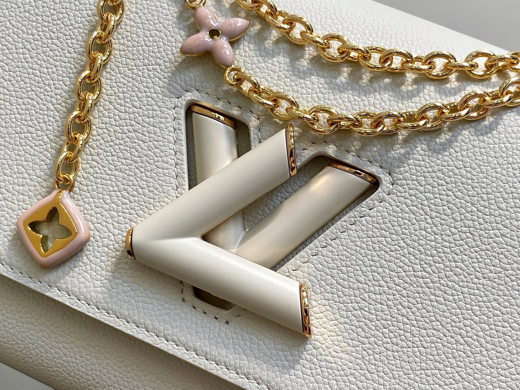 Louis Vuitton M14341 Twist MM Slim