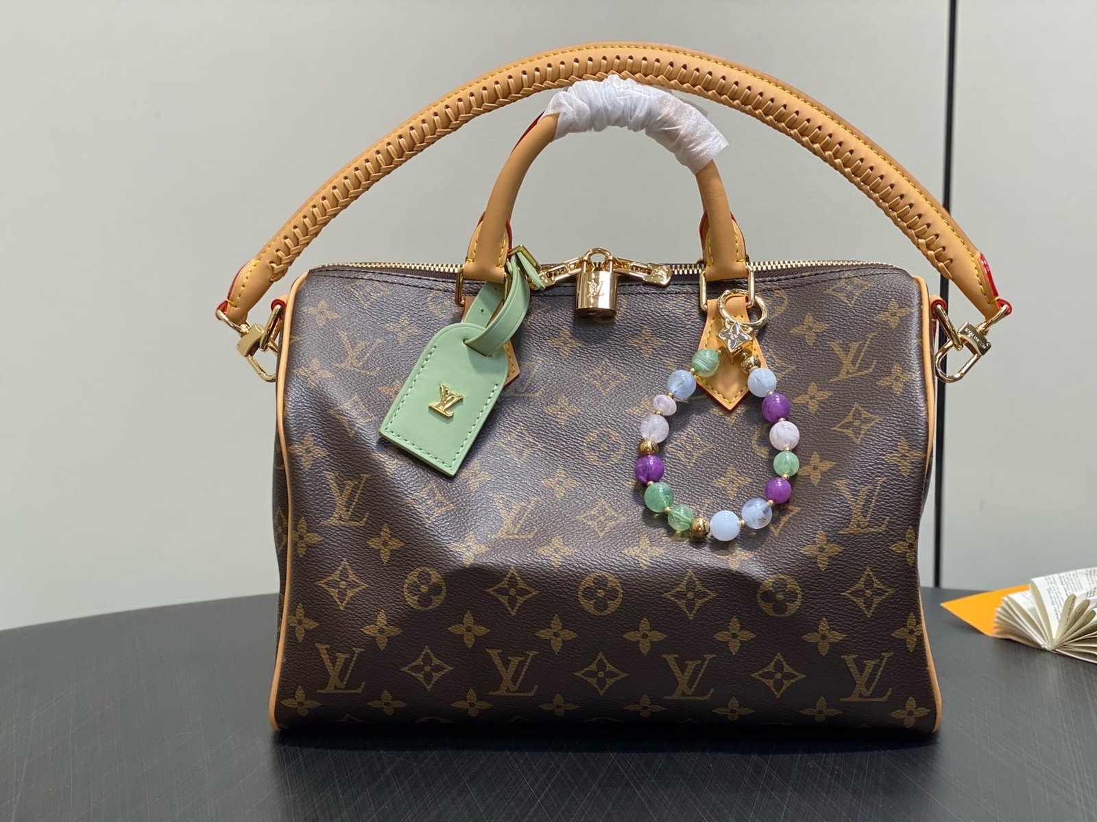 Louis Vuitton M15107 Speedy Soft 30 Lucky