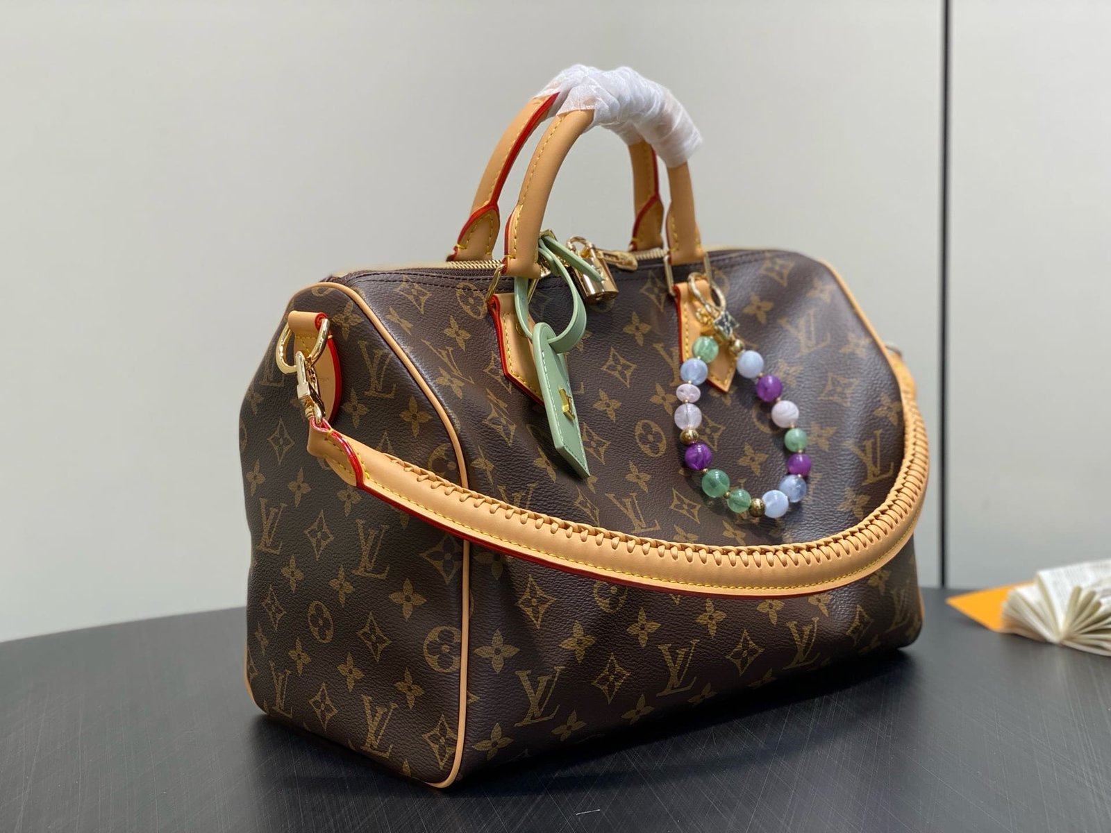 Louis Vuitton M15107 Speedy Soft 30 Lucky