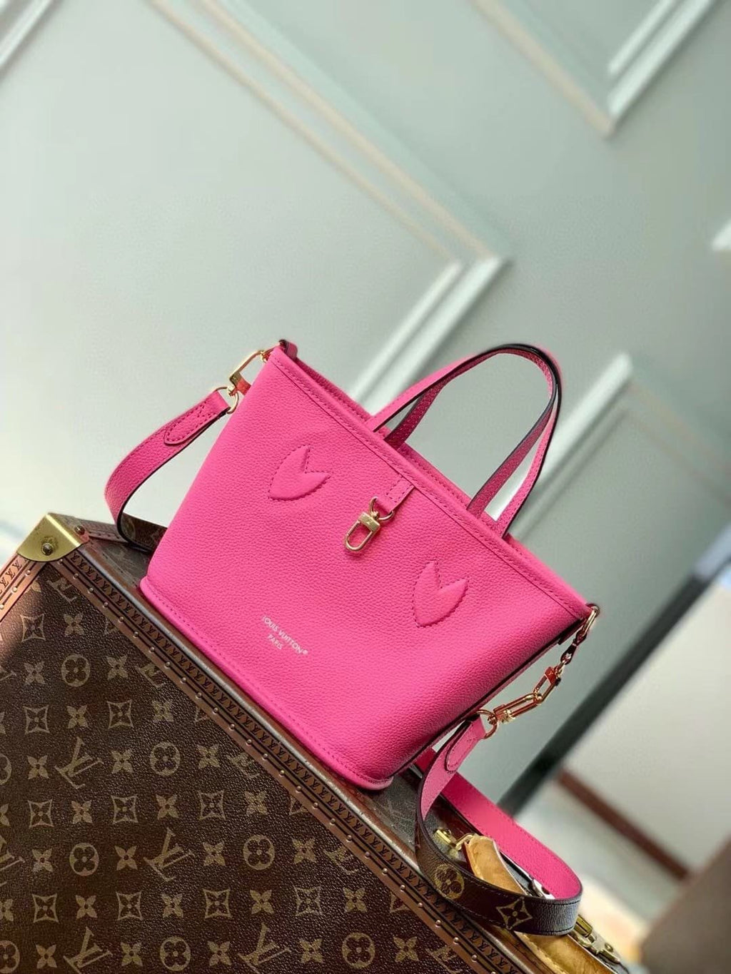 Louis Vuitton M12106 Neverfull Bandoulière Inside Out BB