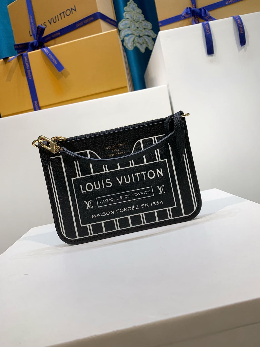 Louis Vuitton M12099 Neverfull Bandoulière Inside Out BB