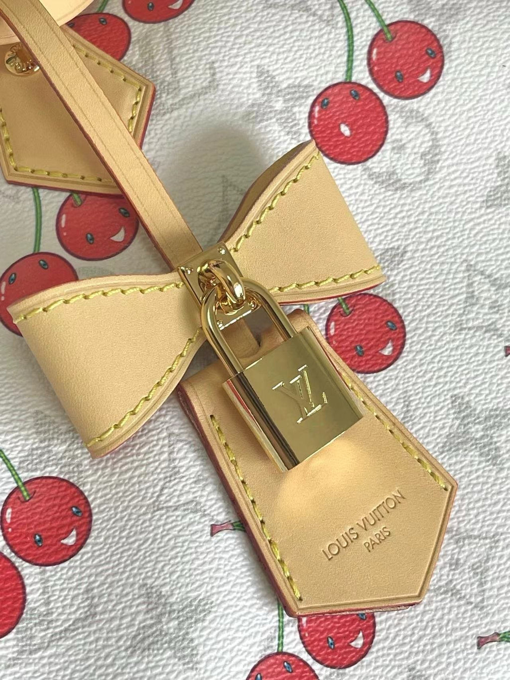Louis Vuitton M14238 LV x TM Speedy Soft Bandoulière 30