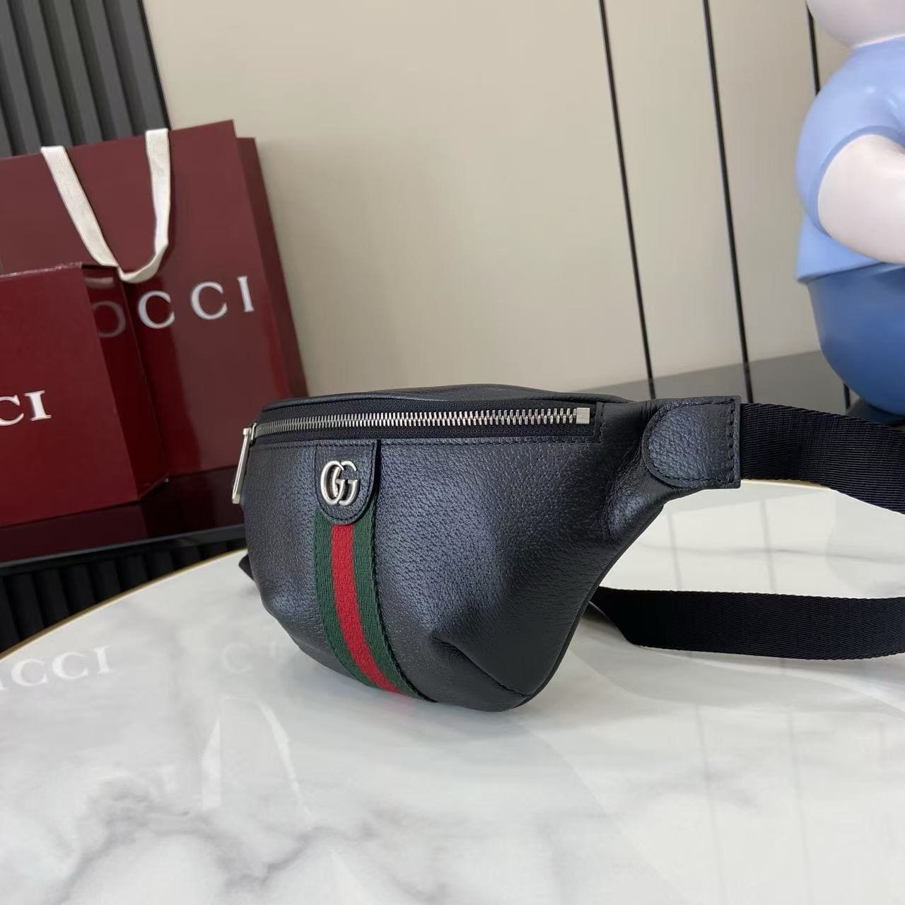 Gucci Ophidia small belt bag