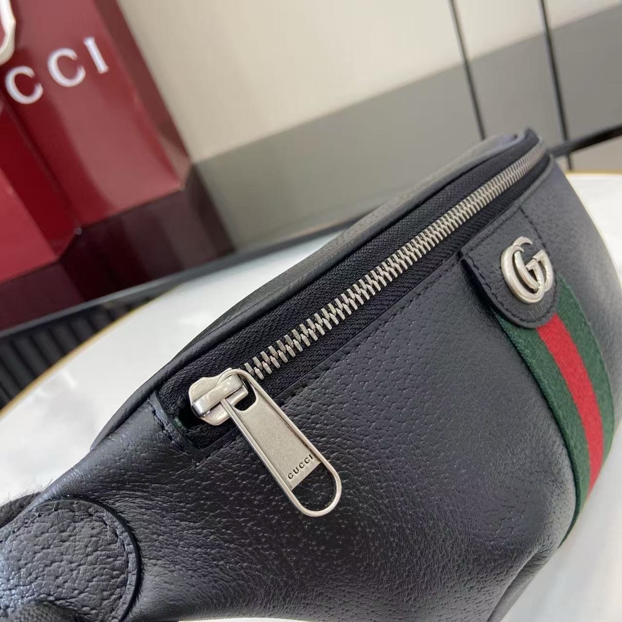 Gucci Ophidia small belt bag