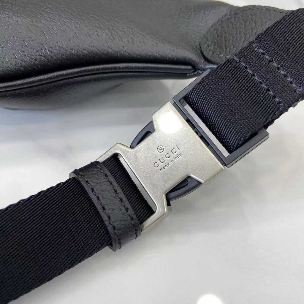 Gucci Ophidia small belt bag