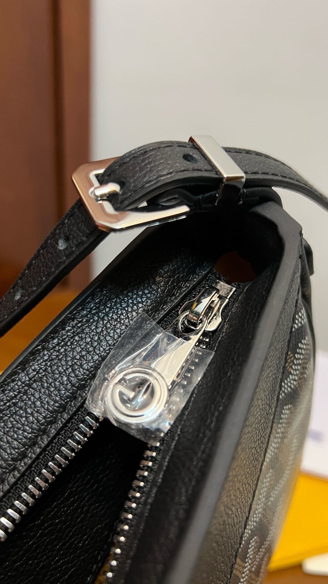 Goyard Hirondelle bag