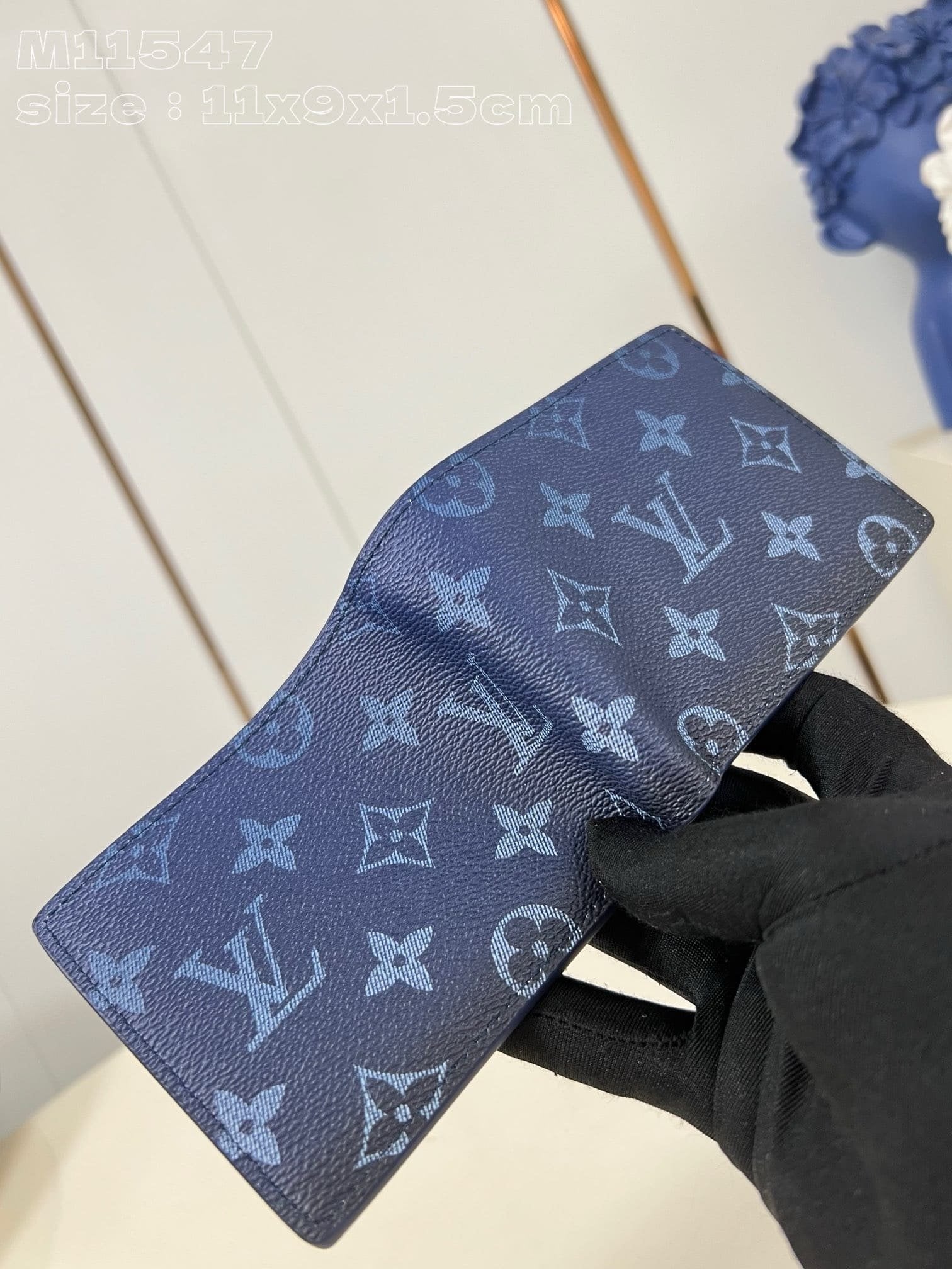 Louis Vuitton M11547 Multiple Wallet