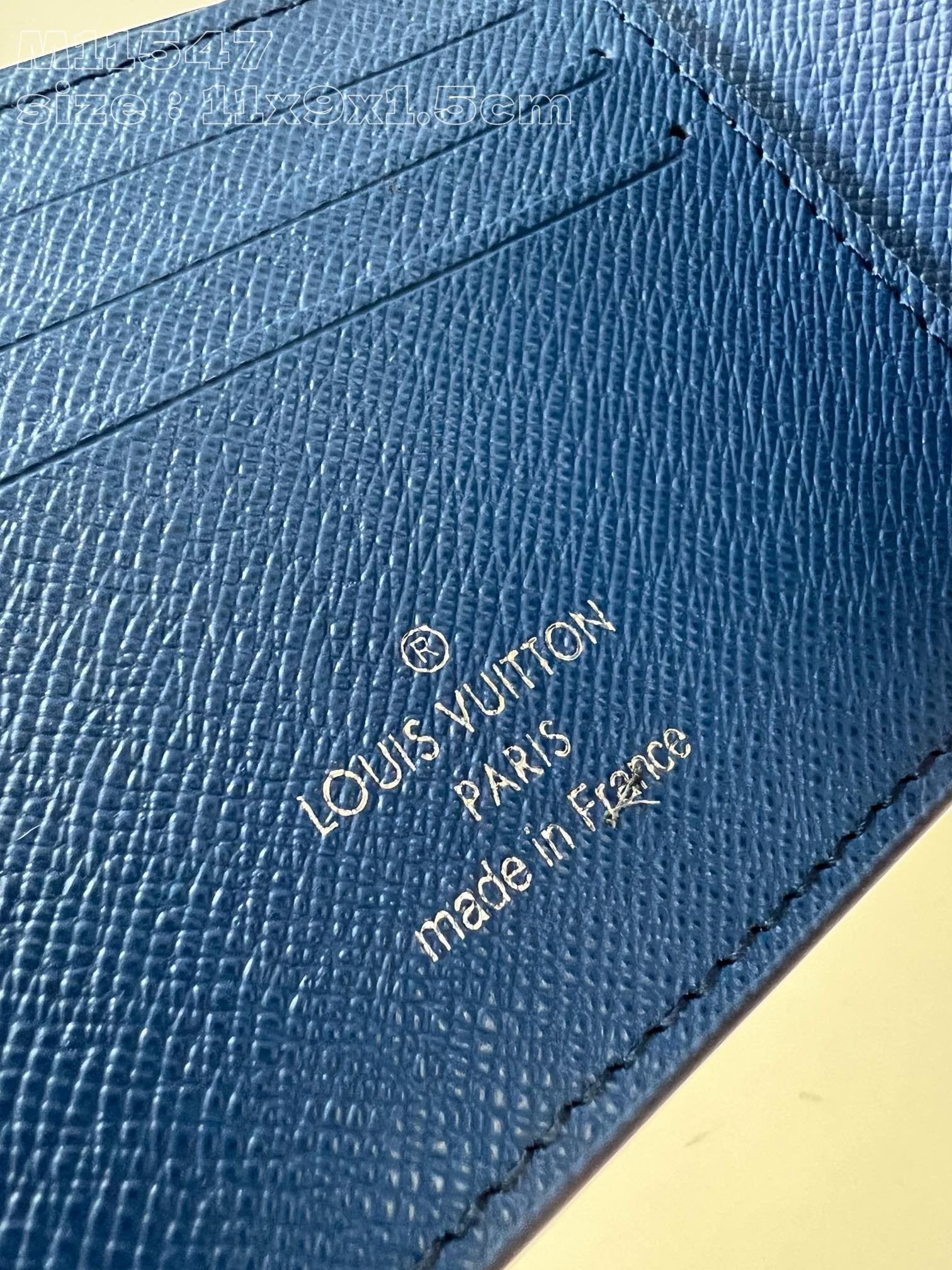 Louis Vuitton M11547 Multiple Wallet