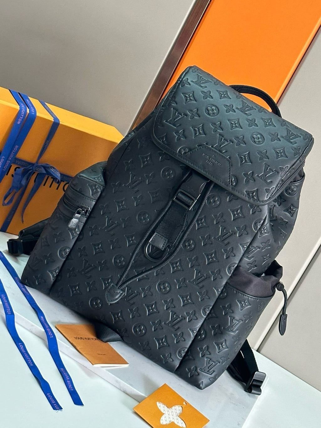 Louis Vuitton M43680 Discovery Backpack