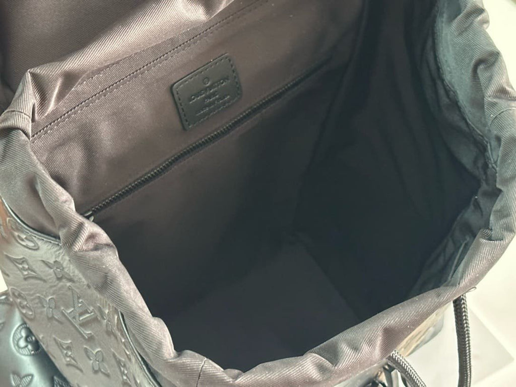 Louis Vuitton M43680 Discovery Backpack