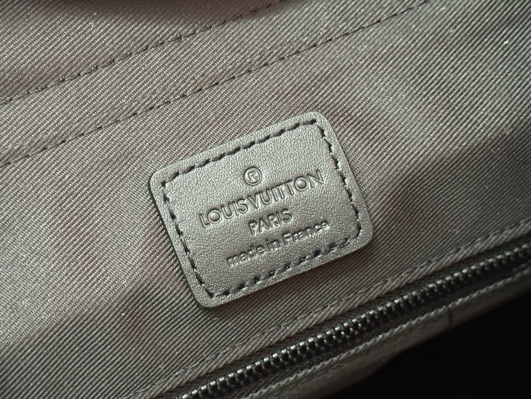Louis Vuitton M43680 Discovery Backpack