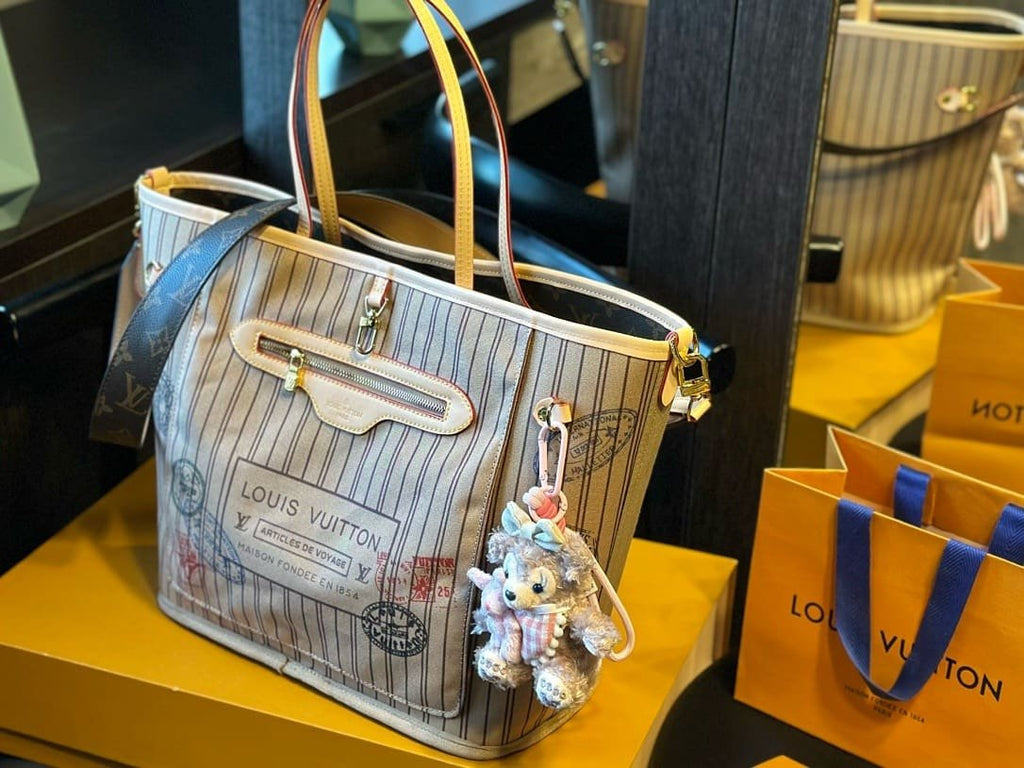 Louis Vuitton M11948 Neverfull Bandoulière Inside Out GM