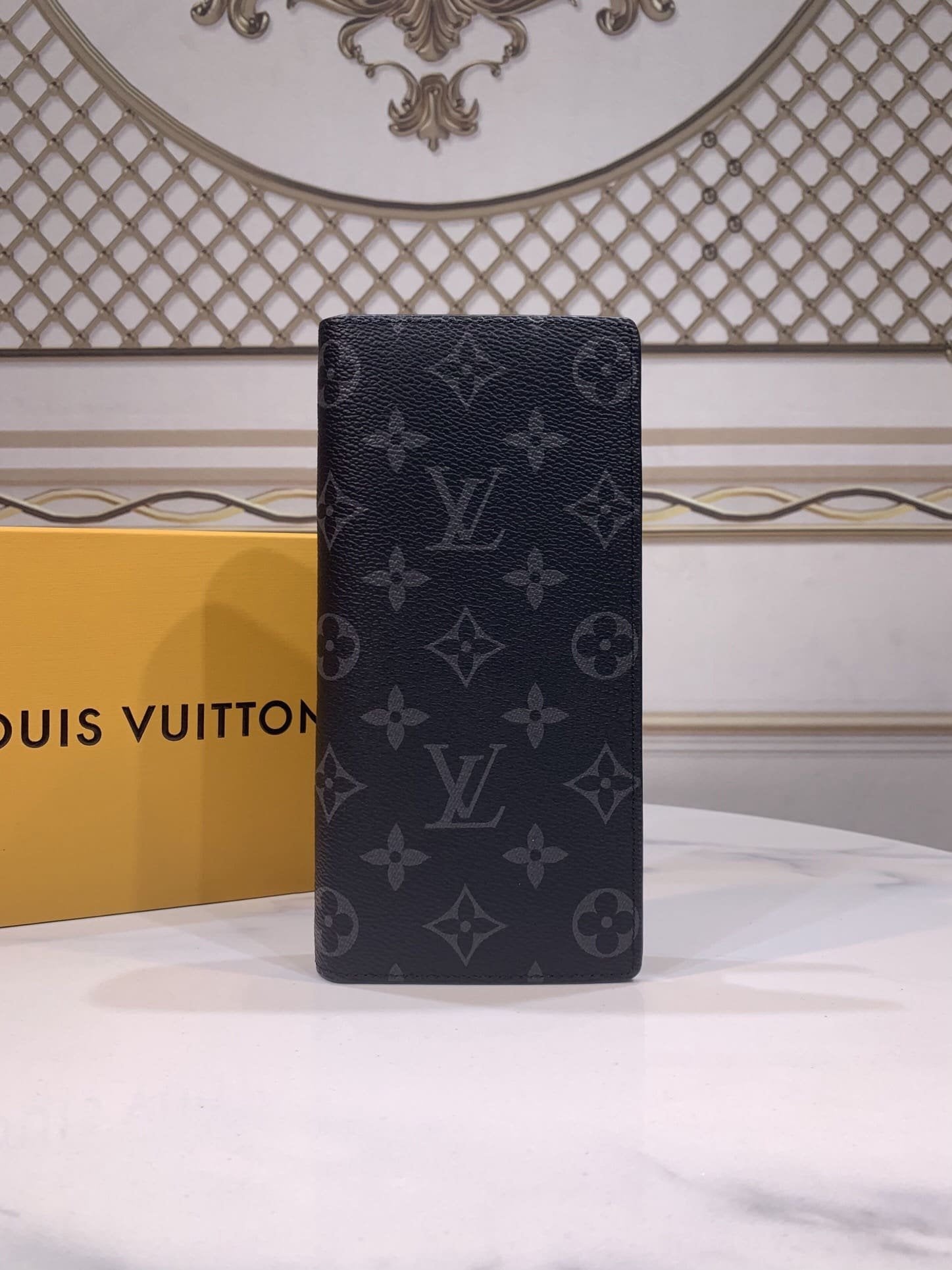 Louis Vuitton M61697 Brazza Wallet