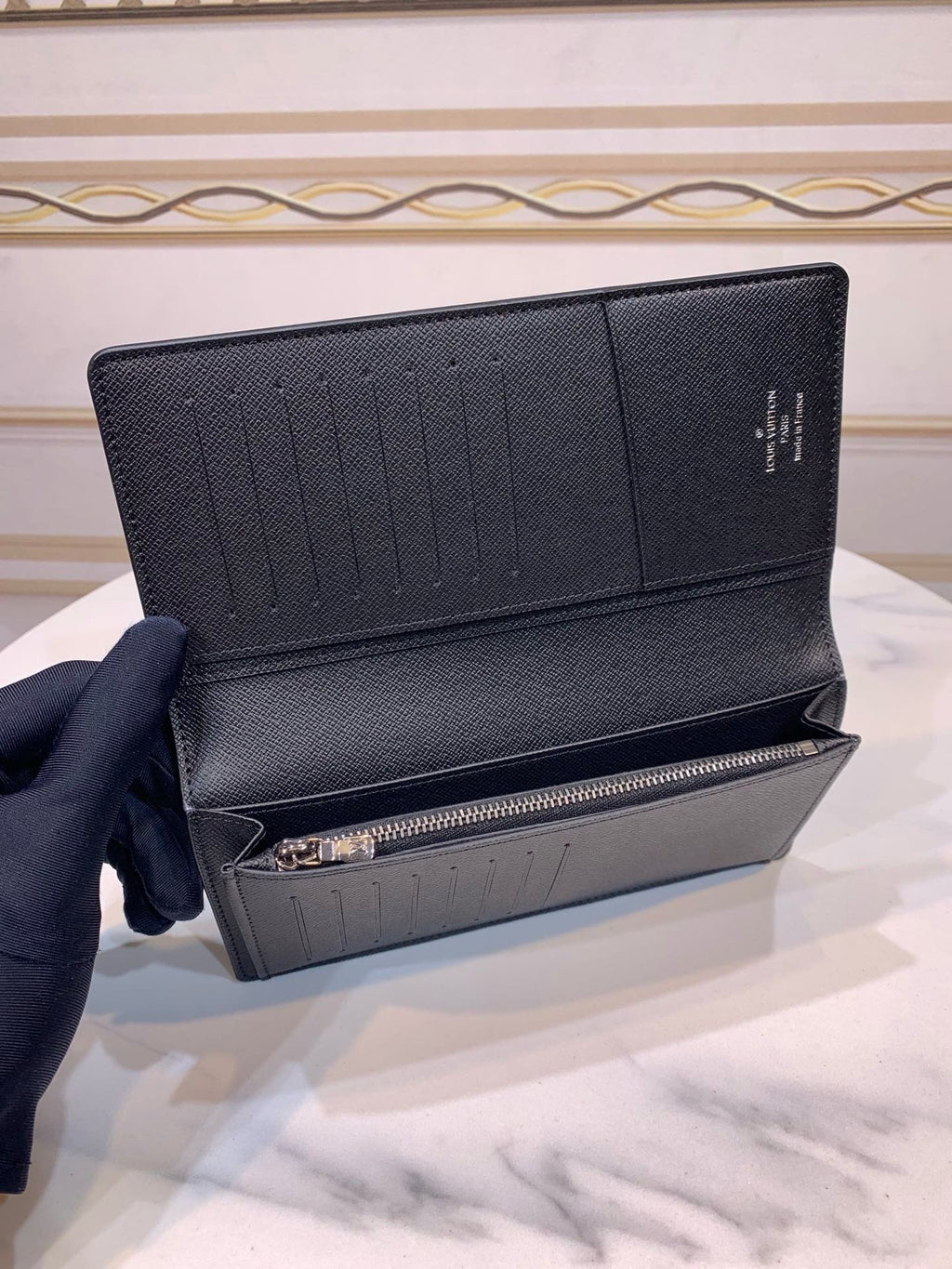 Louis Vuitton M61697 Brazza Wallet