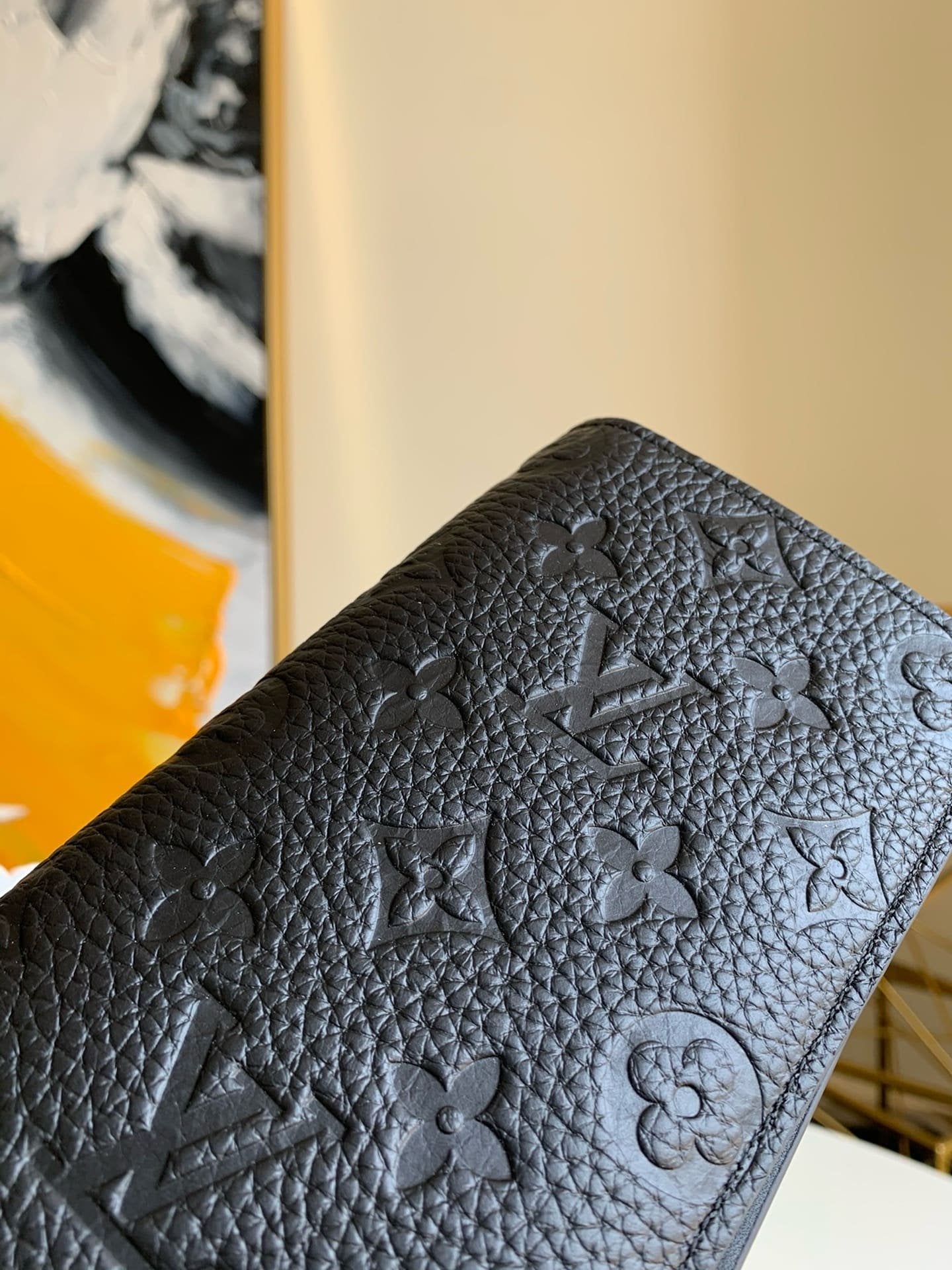 Louis Vuitton M69038 Brazza Wallet