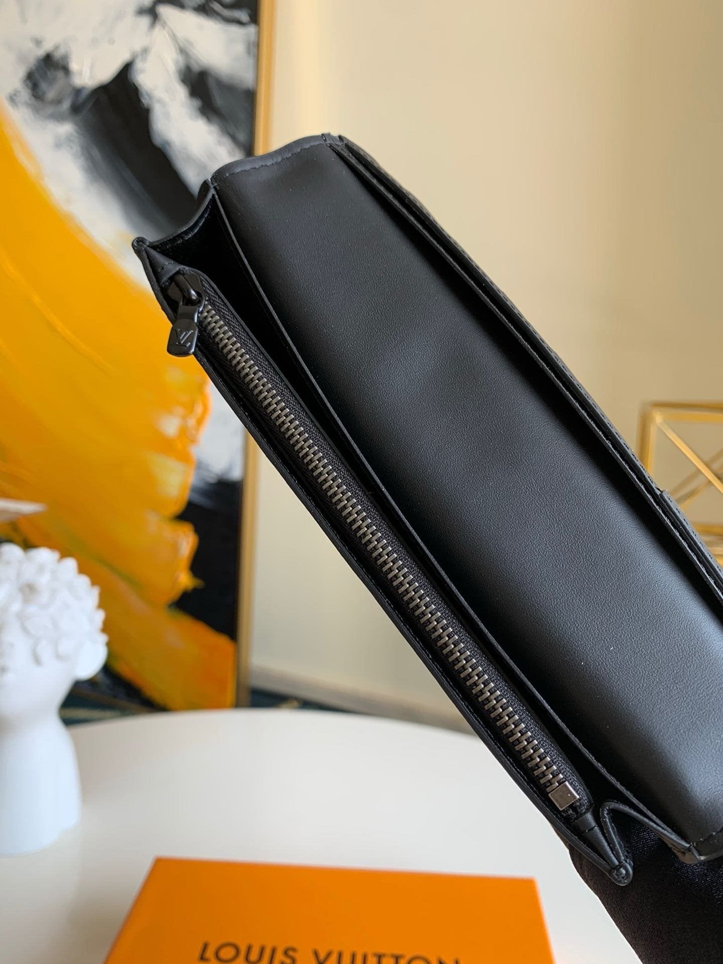 Louis Vuitton M69038 Brazza Wallet