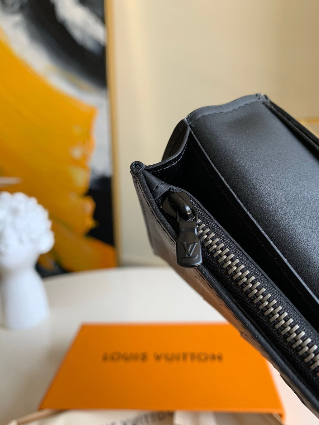 Louis Vuitton M69038 Brazza Wallet