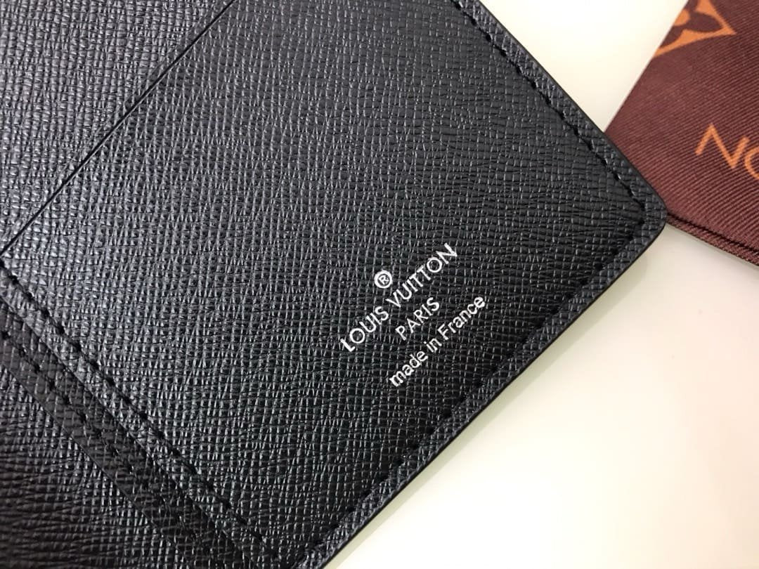 Louis Vuitton N62665 Wallet