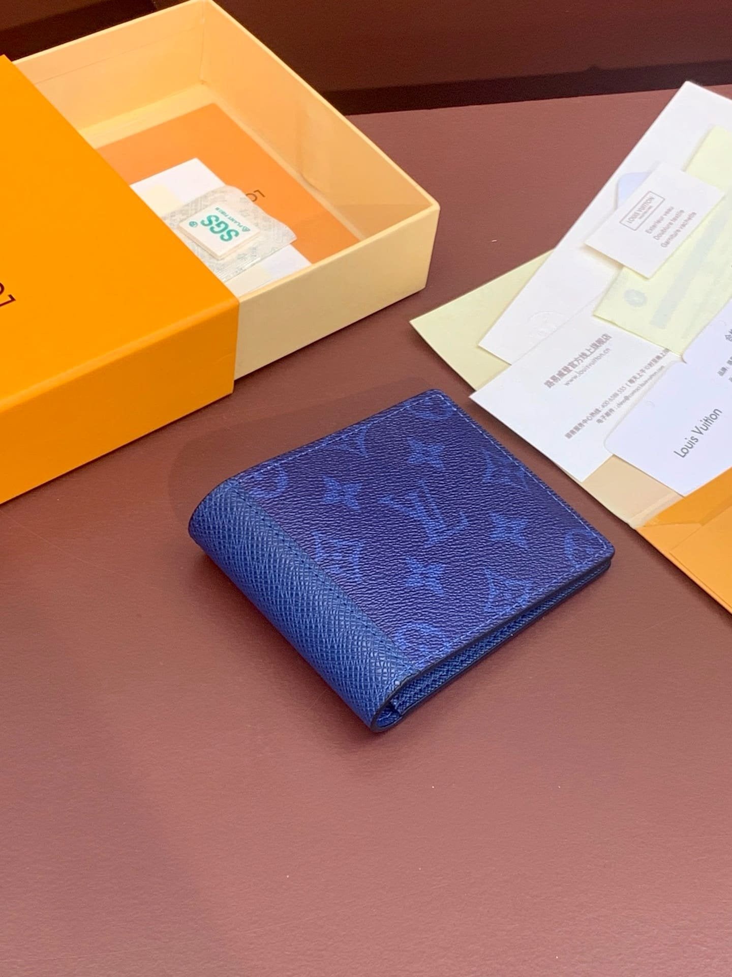 Louis Vuitton M30299 Multiple Wallet