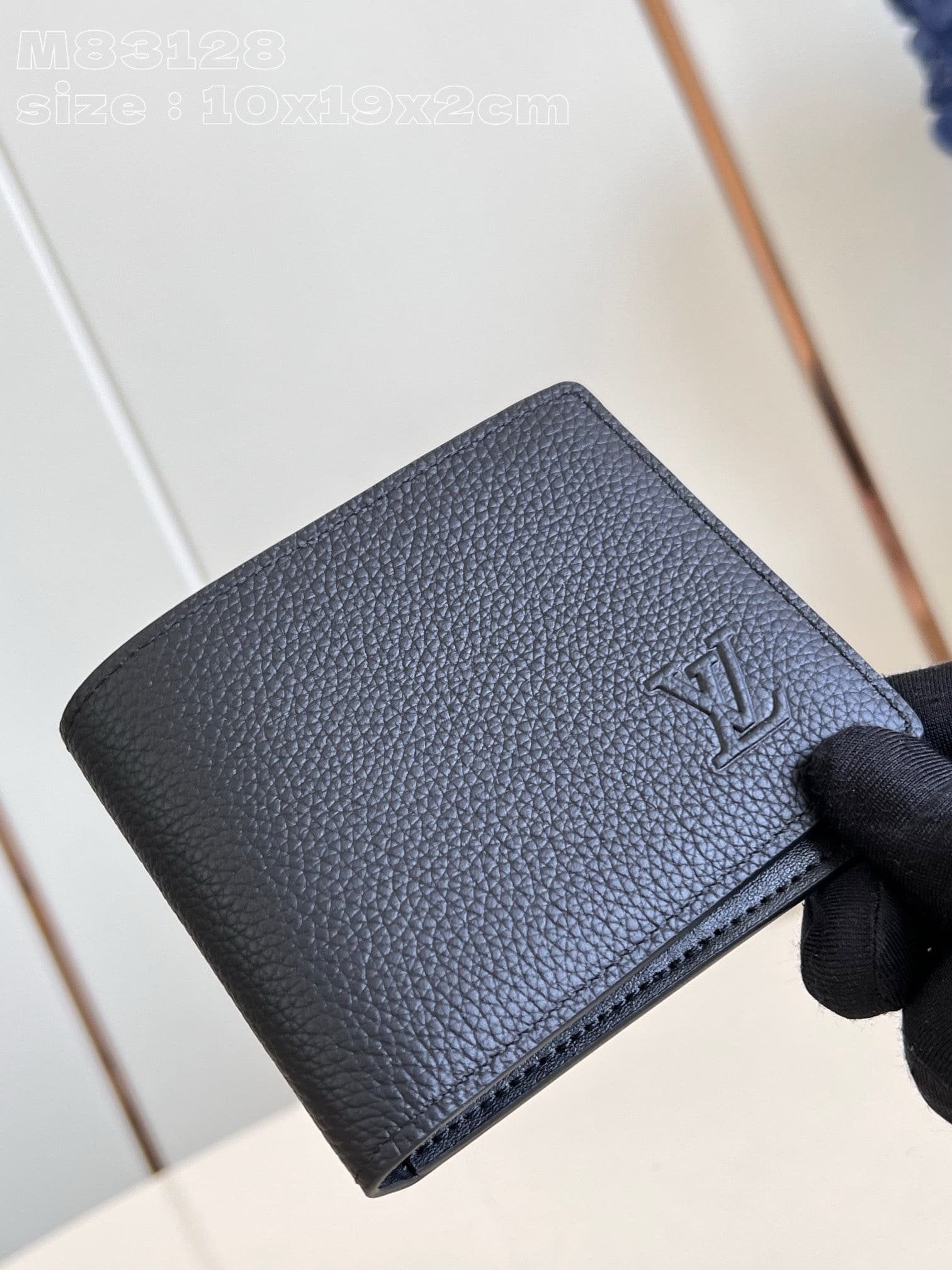 Louis Vuitton M83128 Slender Wallet