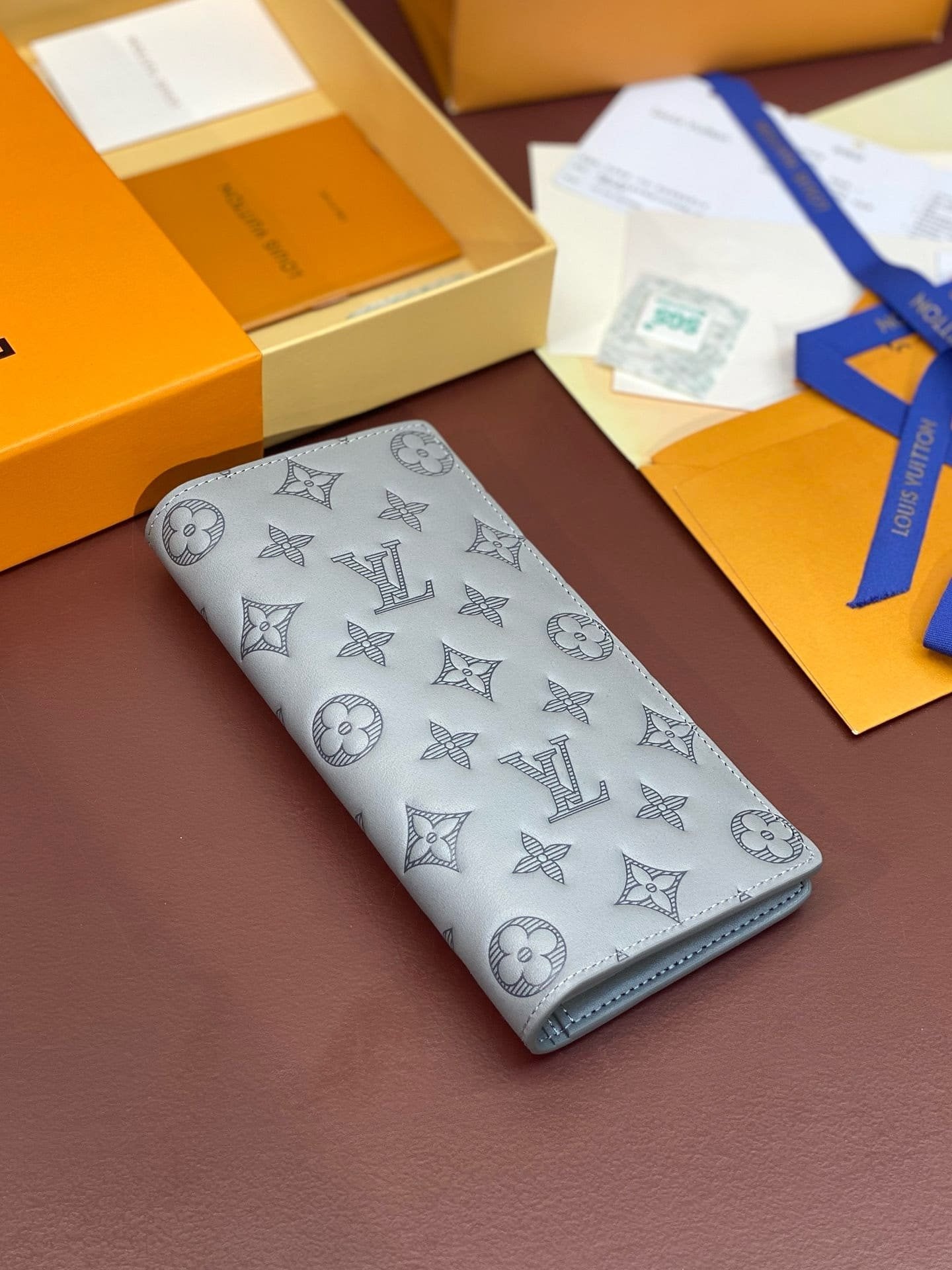 Louis Vuitton M81335 Brazza Wallet