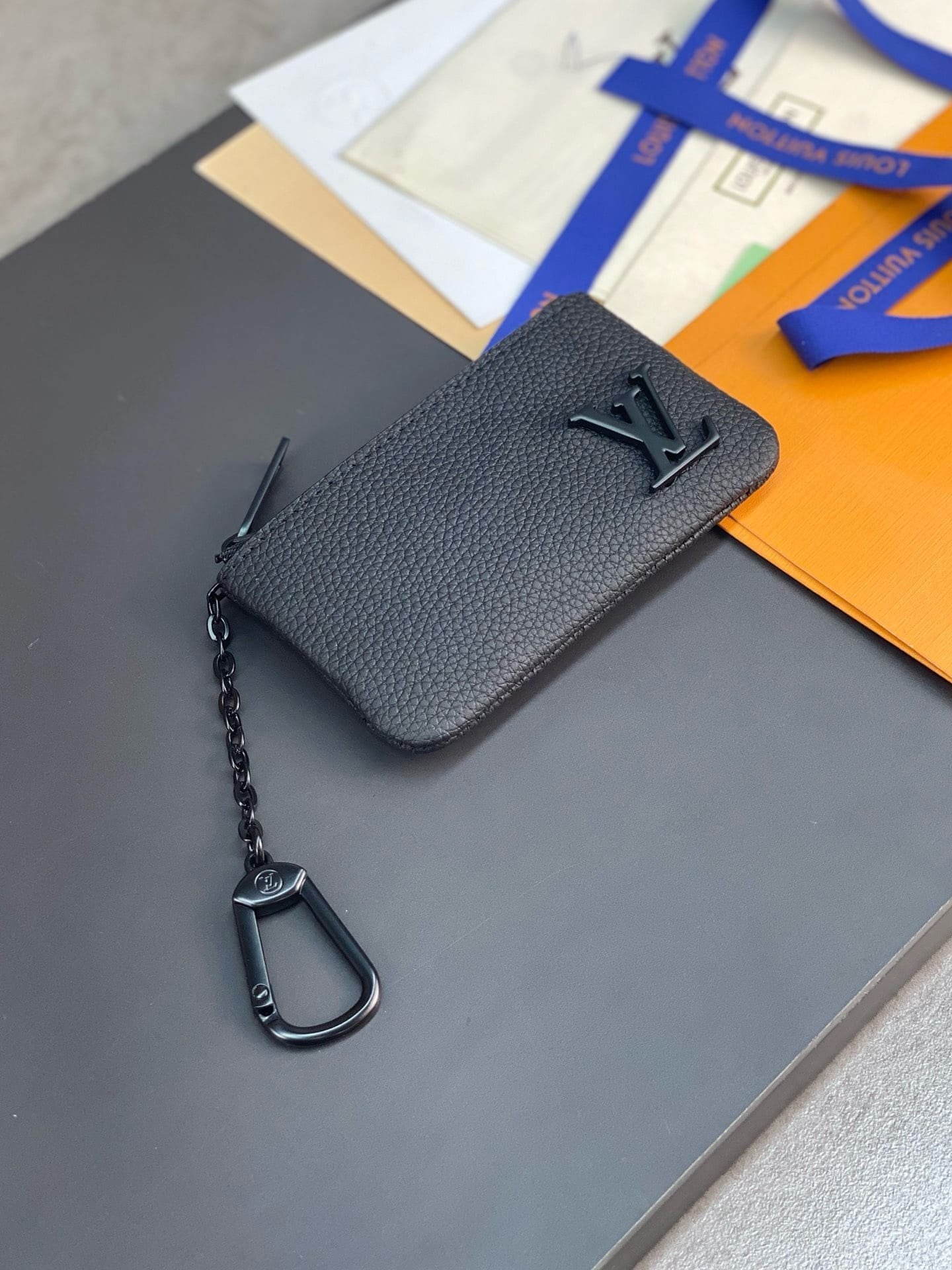 Louis Vuitton M81031 Key Pouch