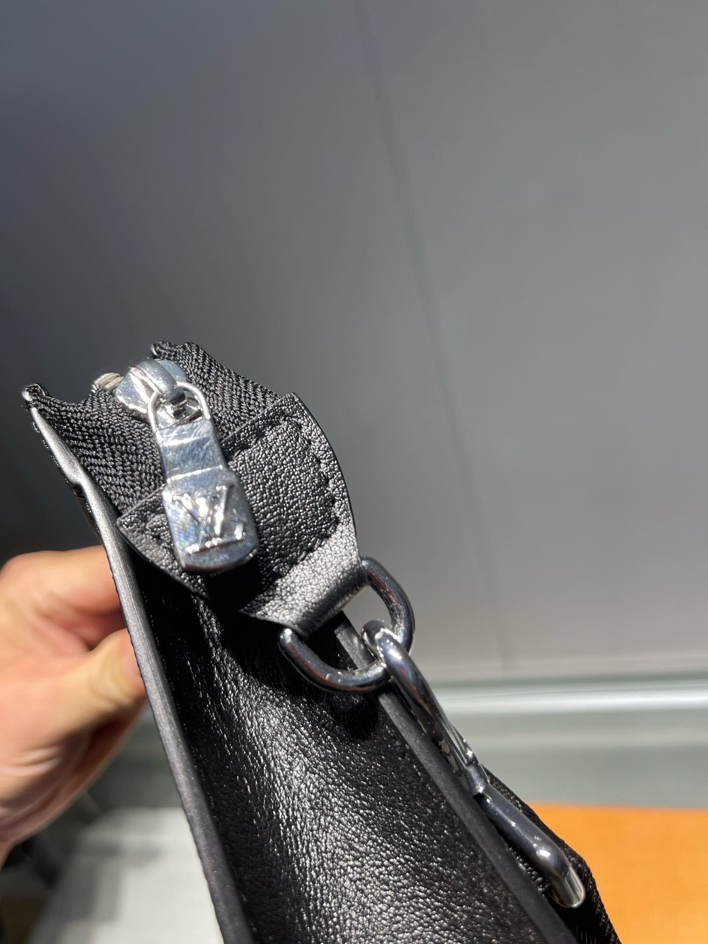 Louis Vuitton M81124 Gaston Wearable Wallet