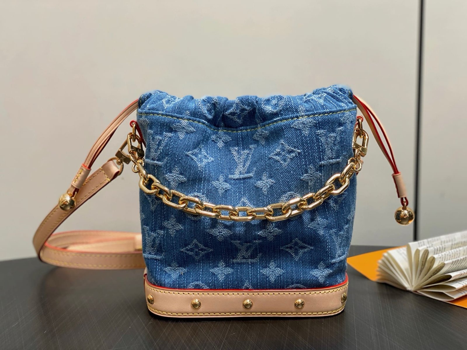 Louis Vuitton M83043 Nano Noé