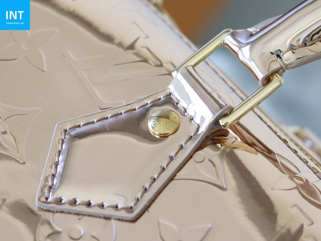 Louis Vuitton M26497 Speedy Bandouliere 25