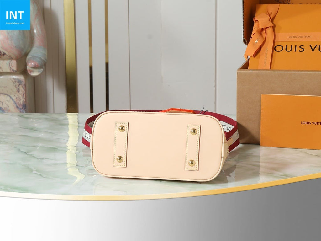 Louis Vuitton M25728 Alma BB