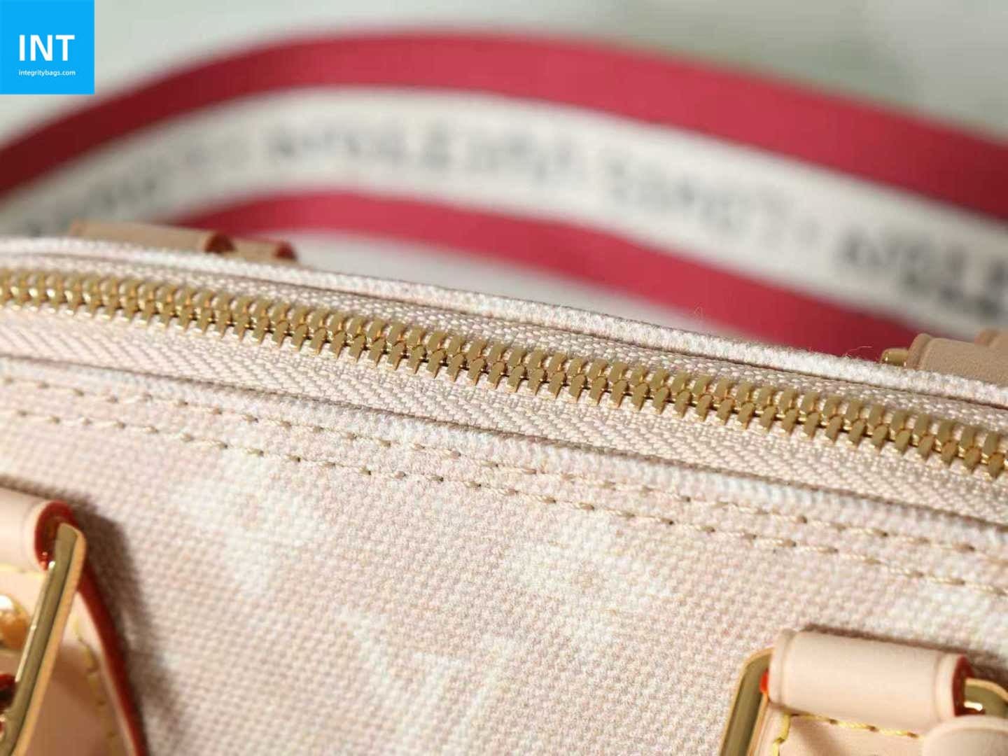Louis Vuitton M25728 Alma BB