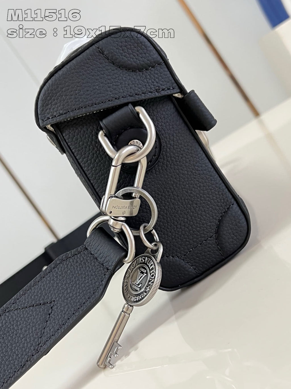 Louis Vuitton M11516 Soul Trunk