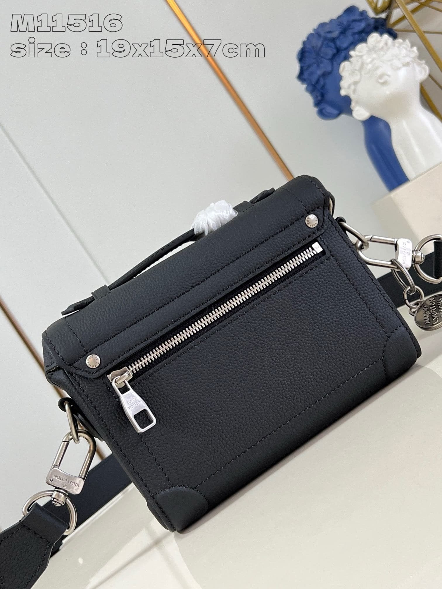 Louis Vuitton M11516 Soul Trunk