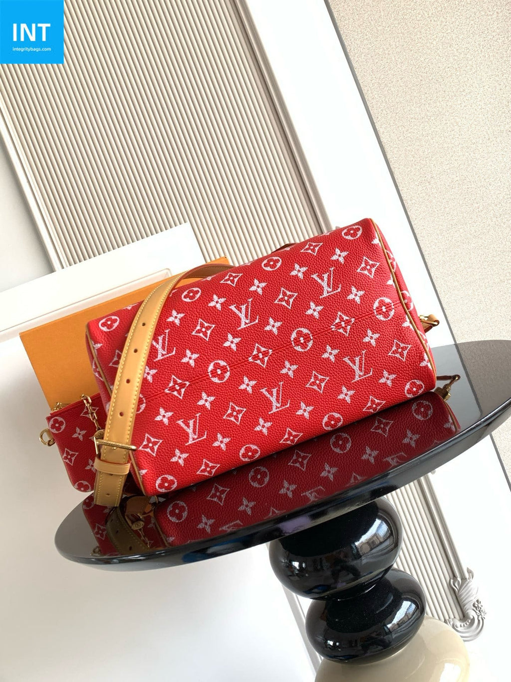 Louis Vuitton M14067 Speedy P9 Bandoulière 30