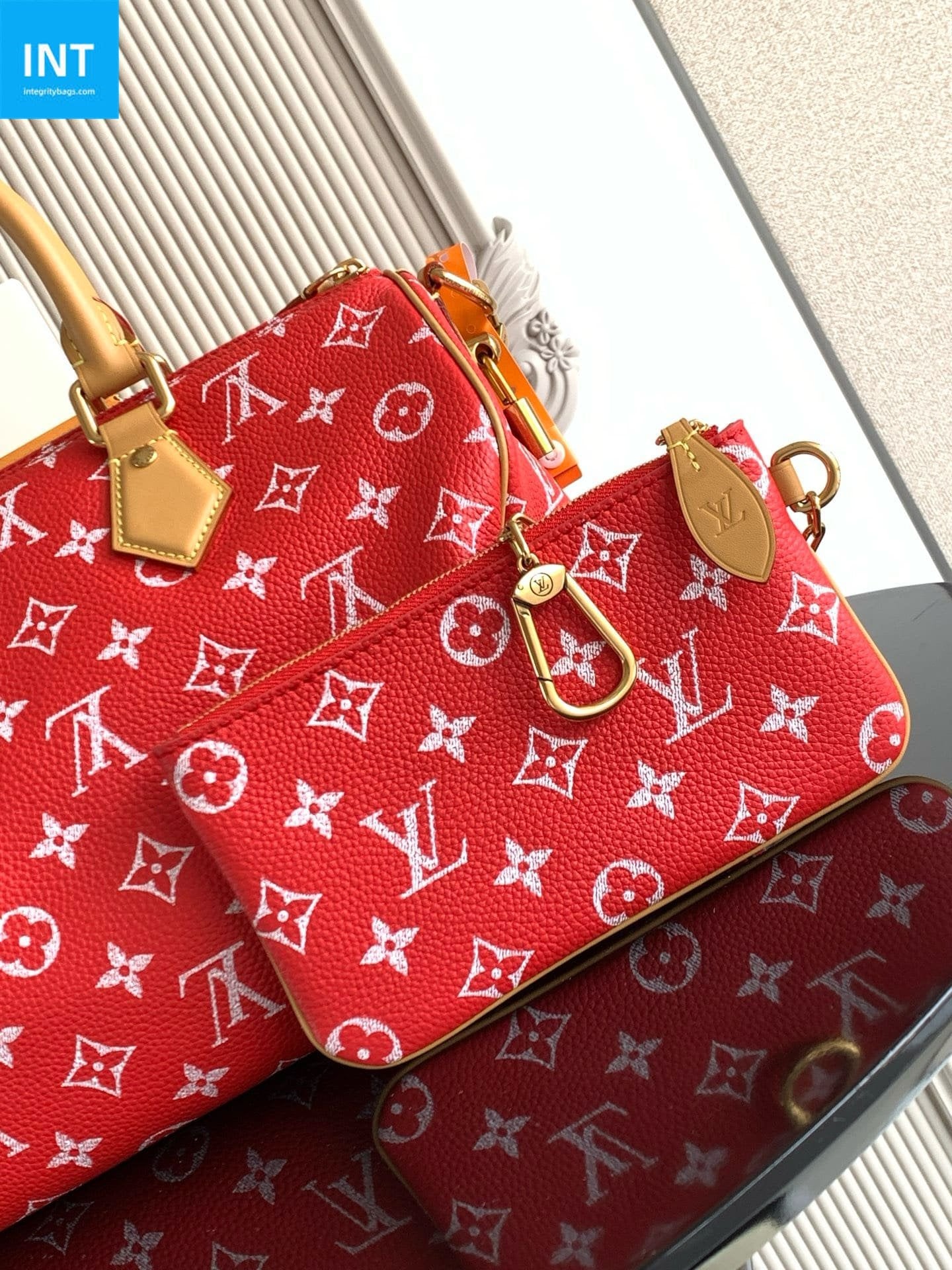 Louis Vuitton M14067 Speedy P9 Bandoulière 30