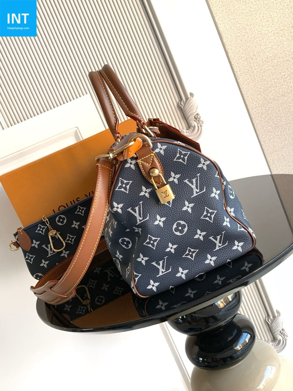 Louis Vuitton M15282 Speedy P9 30 mit Schulterriemen