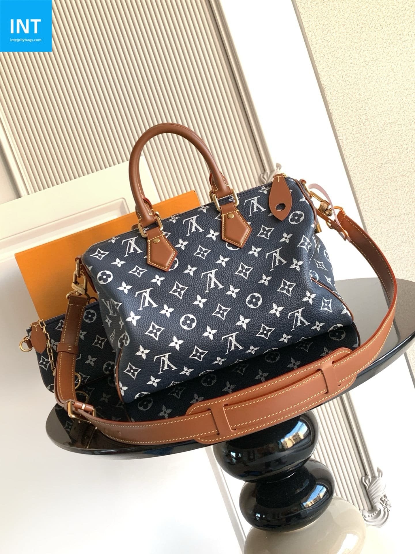 Louis Vuitton M15282 Speedy P9 30 mit Schulterriemen