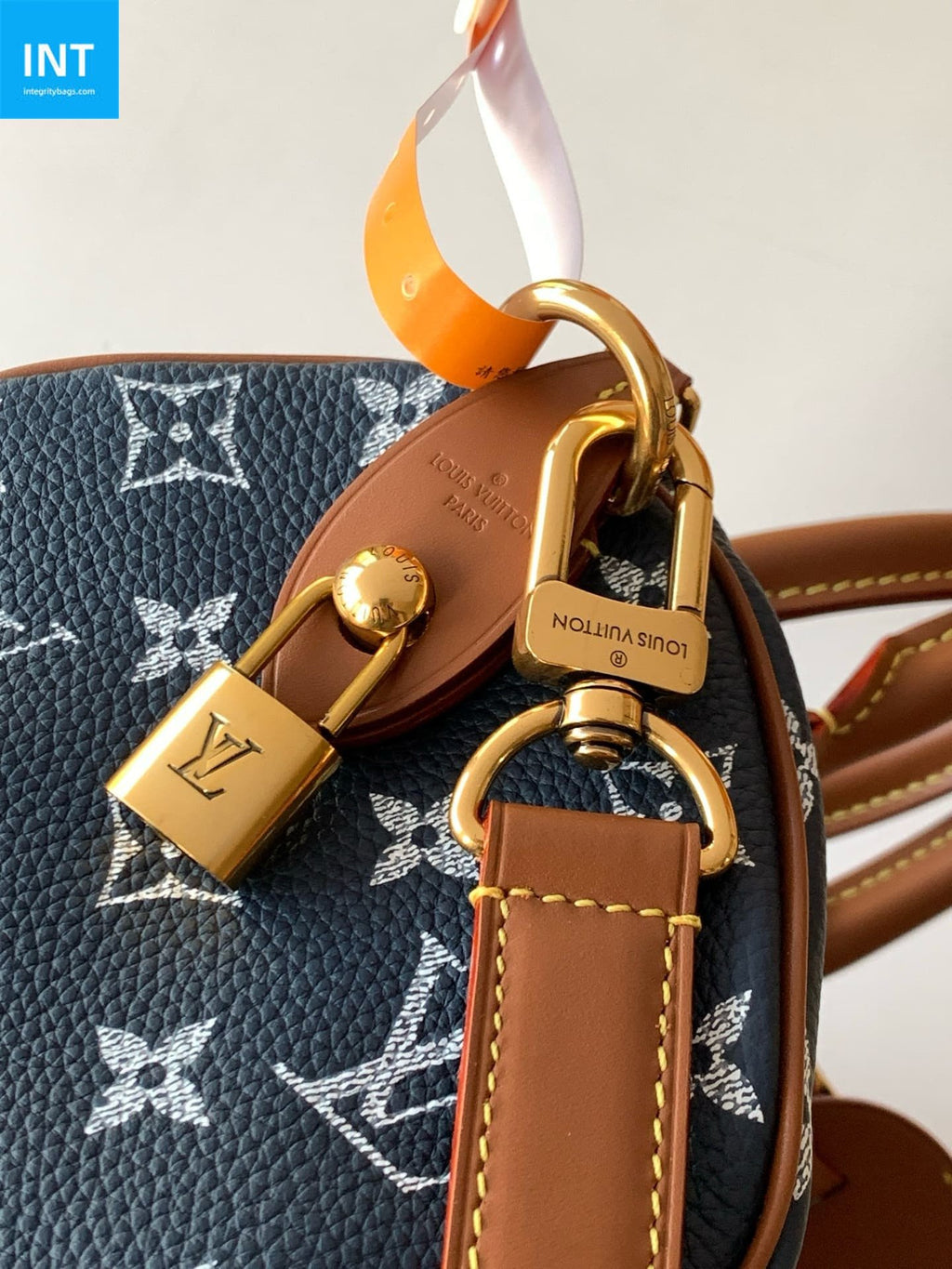 Louis Vuitton M15282 Speedy P9 30 mit Schulterriemen