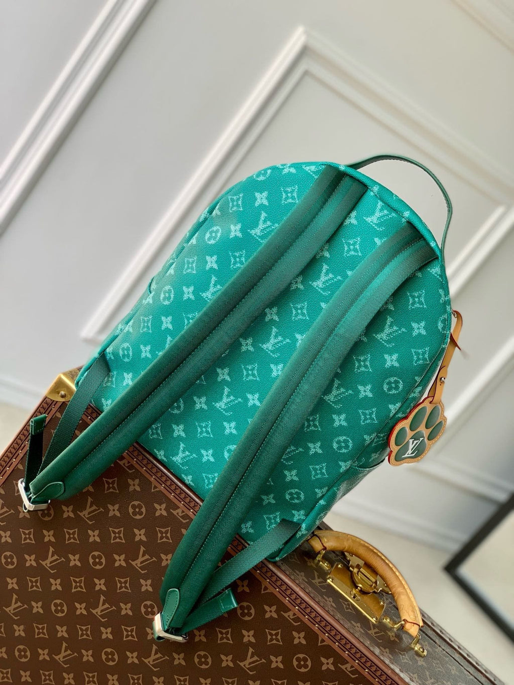 Louis Vuitton M12780 Discovery Backpack PM