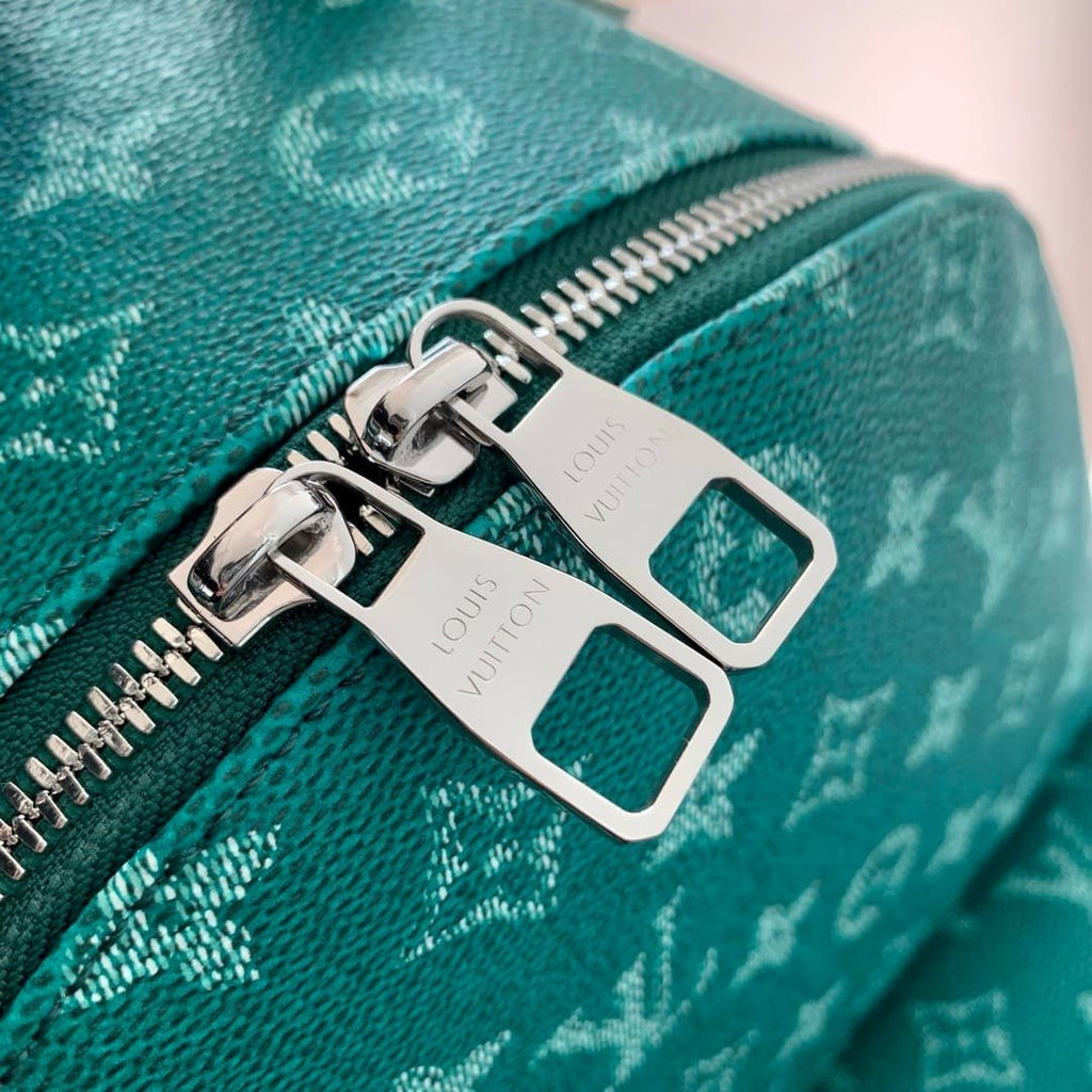 Louis Vuitton M12780 Discovery Backpack PM