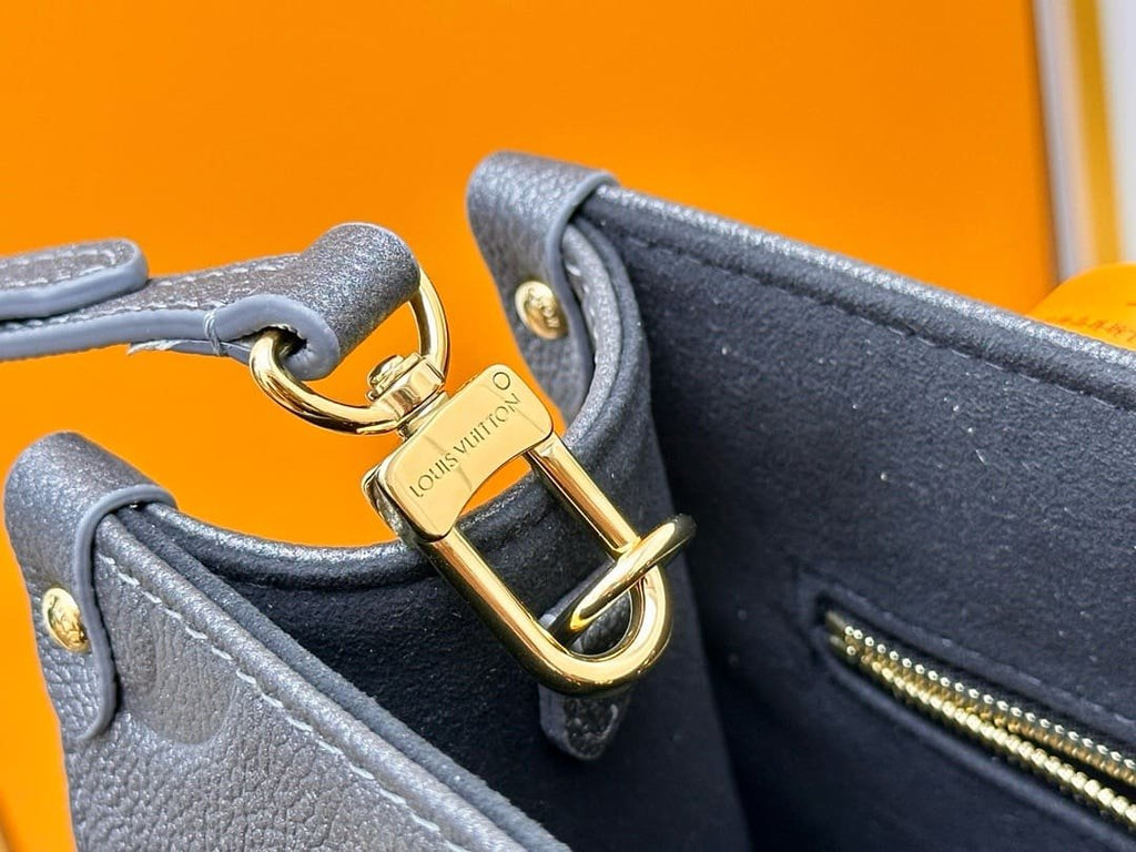 Louis Vuitton M12886 OnTheGo PM